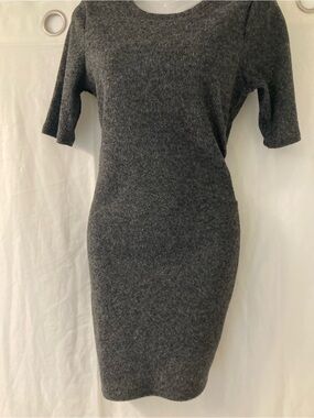 Ripe Grey Knit Sweater Dress Women’s Medium Bodycon Midi Made in Canada